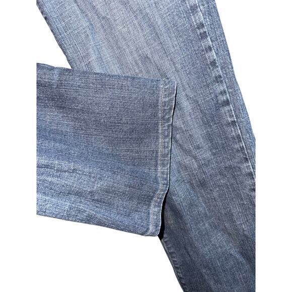 Chicos Platinum Straight Leg Jeans Women's 10 (1.5) Stretch Denim Medium Wash - Picture 4 of 9